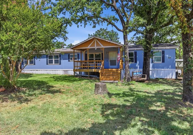 Photo 1 of Sale Pending at 5904 Tranquility Cir, Fort Worth, TX 76140 | MLS# 21323171 | Listing updated on 2026-09-15