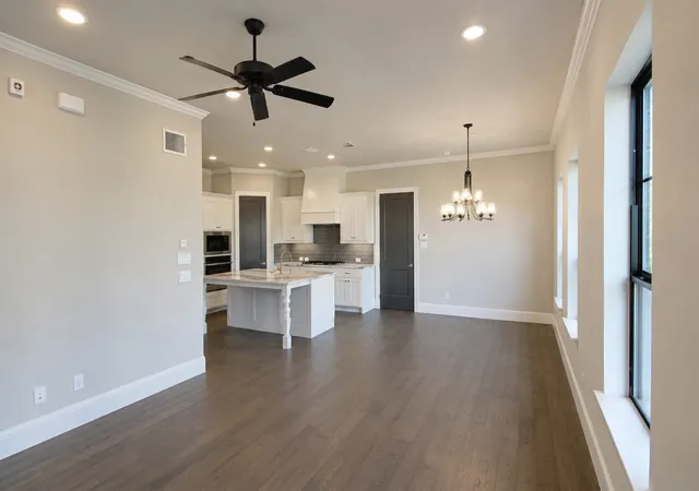 Photo 3 of Condo for sale at 305 Sunset Ln #101, Fort Worth, TX 76114 | MLS# 21325249 | Listing updated on 2026-09-14