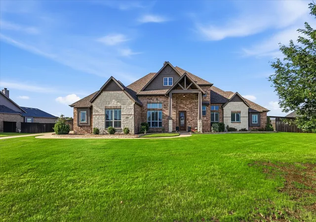 Photo 1 of Single family home for sale at 1231 Poppie Ln, Midlothian, TX 76065 | MLS# 21324428 | Listing updated on 2026-10-02