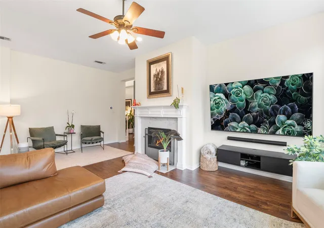 Photo 3 of Sale Pending at 1506 Constellation Dr, Allen, TX 75013 | MLS# 21325308 | Listing updated on 2026-09-08