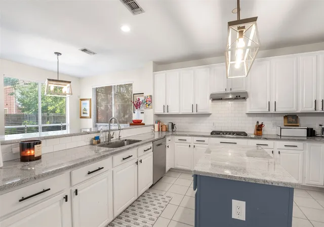 Photo 3 of Sale Pending at 1506 Constellation Dr, Allen, TX 75013 | MLS# 21325308 | Listing updated on 2026-09-08