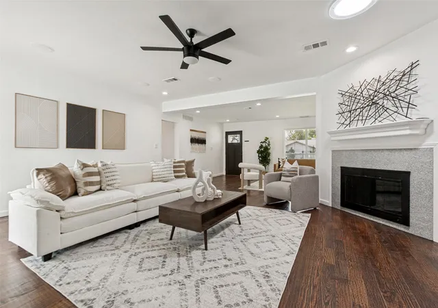 Photo 3 of Single family home for sale at 7707 La Avenida Dr, Dallas, TX 75248 | MLS# 21309512 | Listing updated on 2026-09-13