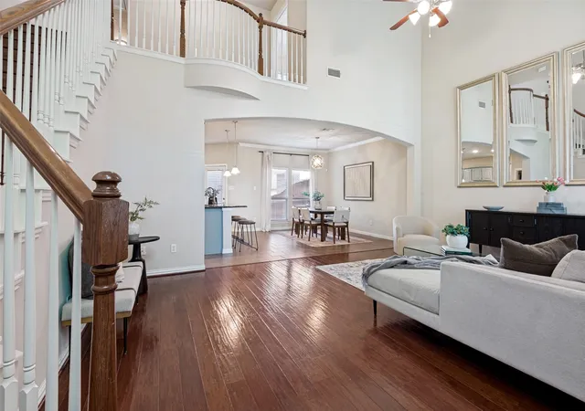 Photo 3 of Townhouse for sale at 4916 Empire Wy, Irving, TX 75038 | MLS# 21324254 | Listing updated on 2026-09-07