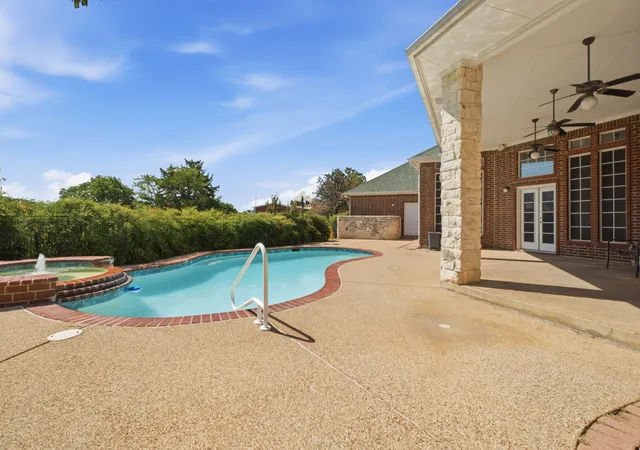 Photo 3 of Single family home for sale at 9439 Saint Johns Ct, Pilot Point, TX 76258 | MLS# 21306502 | Listing updated on 2026-10-05