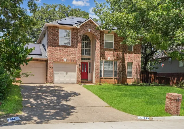 Photo 3 of Single family home for sale at 7845 Ember Oaks Dr, North Richland Hills, TX 76182 | MLS# 21325511 | Listing updated on 2026-07-31
