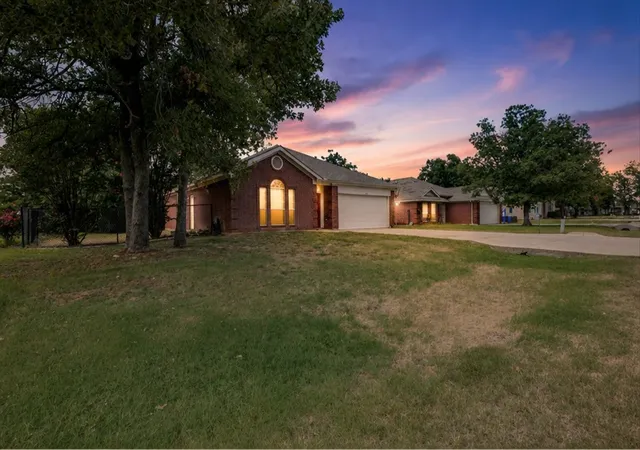 Photo 2 of Single family home for sale at 406 Redbud Ln, Tolar, TX 76476 | MLS# 21326003 | Listing updated on 2026-10-05