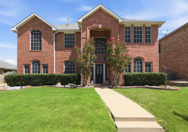 Photo 1 of Single family home for sale at 5225 Merced Dr, Fort Worth, TX 76137 | MLS# 21325991 | Listing updated on 2026-09-12