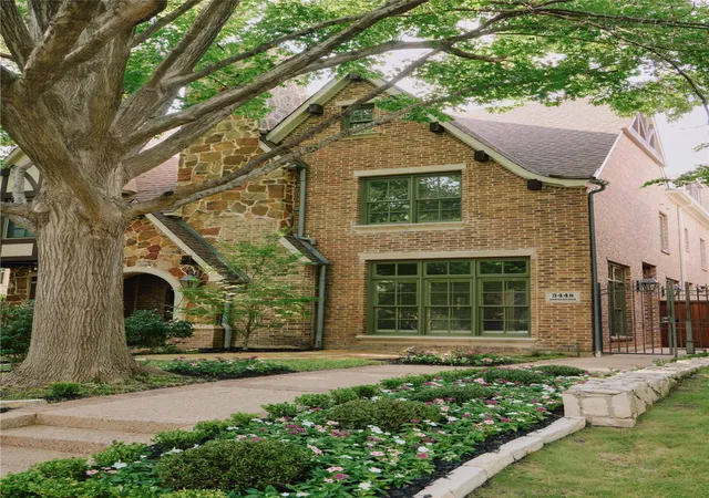 Photo 2 of Sale Pending at 3448 Shenandoah St, Dallas, TX 75205 | MLS# 21323238 | Listing updated on 2026-09-14