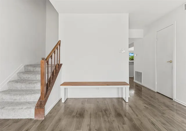 Photo 3 of Single family home for sale at 7233 Bayberry Ln, Dallas, TX 75249 | MLS# 21325643 | Listing updated on 2026-09-09