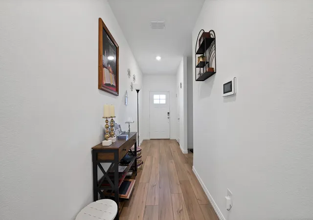 Photo 3 of Single family home for sale at 1828 Memorable Moment Dr, Crandall, TX 75114 | MLS# 21325994 | Listing updated on 2026-08-01