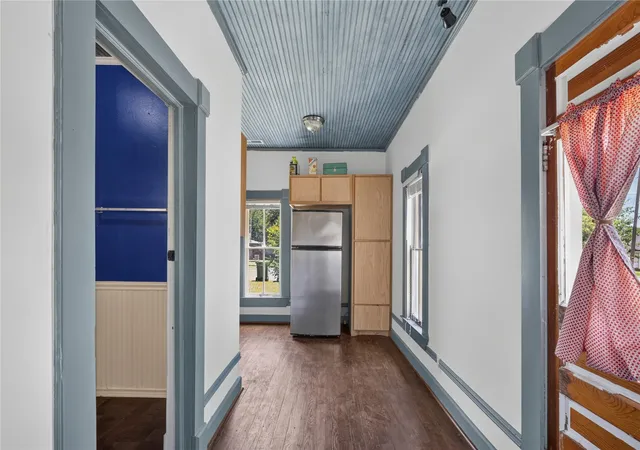 Photo 3 of Single family home for sale at 203 Plum St, Sanger, TX 76266 | MLS# 21317024 | Listing updated on 2026-09-19