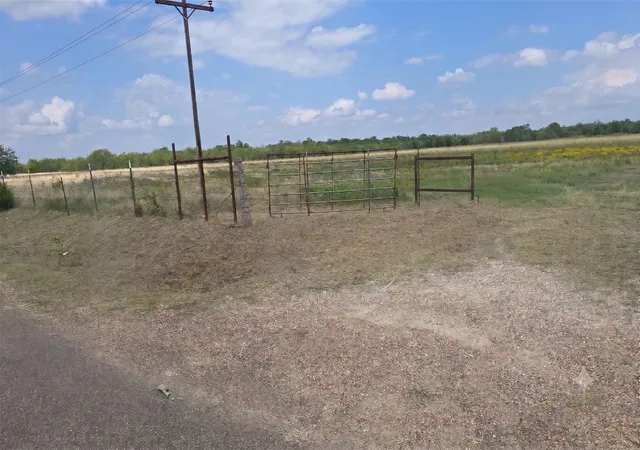 Photo 3 of Land for sale at Lot 1 Cr 4043, Kemp, TX 75143 | MLS# 21325654 | Listing updated on 2026-07-29