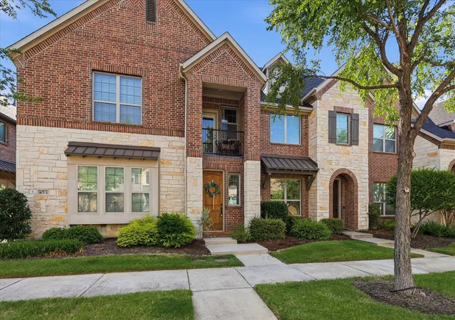 Photo 1 of Sale Pending at 4671b Dozier Rd, Carrollton, TX 75010 | MLS# 21325531 | Listing updated on 2026-09-13