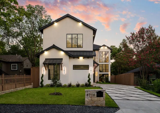 Photo 2 of Single family home for sale at 8718 San Benito Wy, Dallas, TX 75218 | MLS# 21325503 | Listing updated on 2026-09-12
