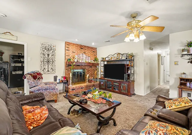 Photo 3 of Single family home for sale at 3610 Chime St, Irving, TX 75062 | MLS# 21325608 | Listing updated on 2026-09-14