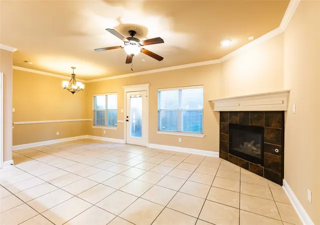 Listing Photo 4 - Condo for sale in building located at 13336 Patito Pl, Dallas, TX 75240 - Unit #3