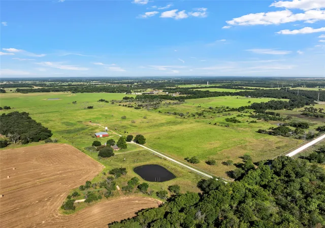 Photo 3 of Sale Pending at 729 Hcr 2224 E, Aquilla, TX 76622 | MLS# 21325871 | Listing updated on 2026-09-23