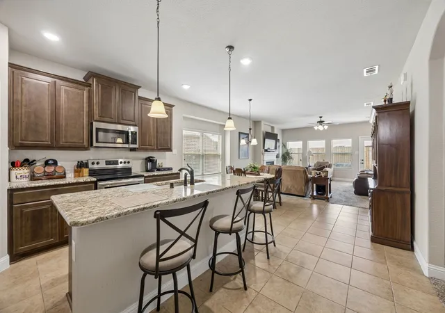 Photo 3 of Sale Pending at 333 Pecos Dr, Crandall, TX 75114 | MLS# 21324293 | Listing updated on 2026-09-29
