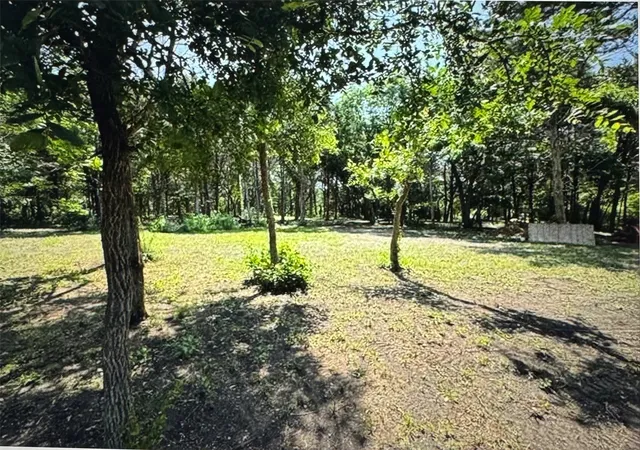 Photo 3 of Land for sale at 3 Robin, Cedar Hill, TX 75104 | MLS# 21326984 | Listing updated on 2026-09-12