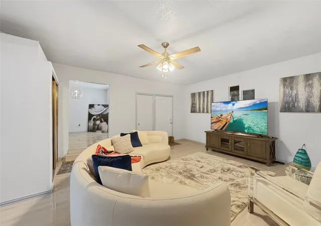 Photo 3 of Single family home for sale at 4111 Vanette Ln, Dallas, TX 75216 | MLS# 21327184 | Listing updated on 2026-09-09