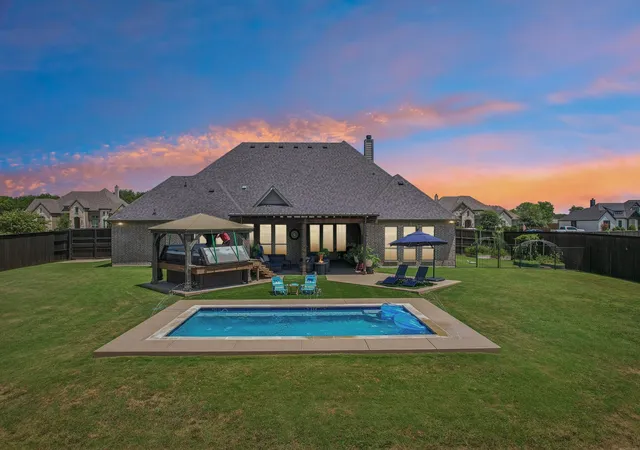 Photo 1 of Single family home for sale at 1210 Bosque Ln, Midlothian, TX 76065 | MLS# 21327179 | Listing updated on 2026-09-13