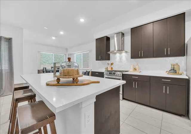 Photo 4 of Single family home for sale at 317 Rock Sparrow Ln, Alvarado, TX 76009 | MLS# 21315766 | Listing updated on 2026-10-03