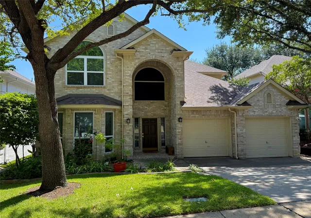 Photo 3 of Single family home for sale at 332 Kahala Dr, Dallas, TX 75218 | MLS# 21326031 | Listing updated on 2026-09-07