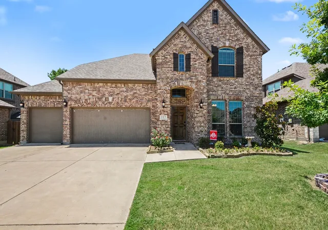 Photo 2 of Single family home for sale at 117 Providence Dr, Van Alstyne, TX 75495 | MLS# 21325541 | Listing updated on 2026-09-13