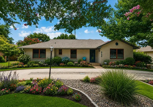 Single family home for sale at 6150 Berwyn Ln, Dallas, TX 75214 | MLS# 21327353