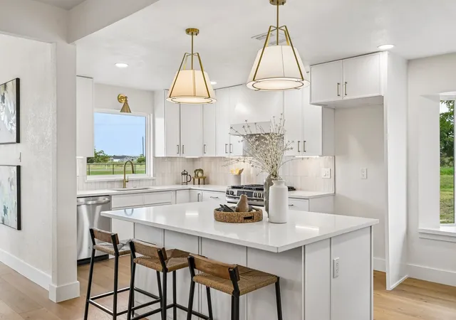 Photo 3 of Single family home for sale at 10435 County Road 2462, Terrell, TX 75160 | MLS# 21325946 | Listing updated on 2026-10-06