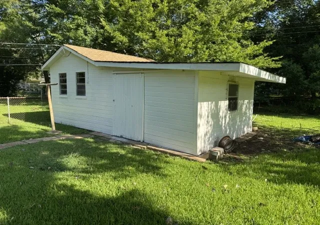 Photo 3 of Single family home for sale at 3217 Impala Dr, Bossier City, LA 71112 | MLS# 21325207 | Listing updated on 2026-09-14