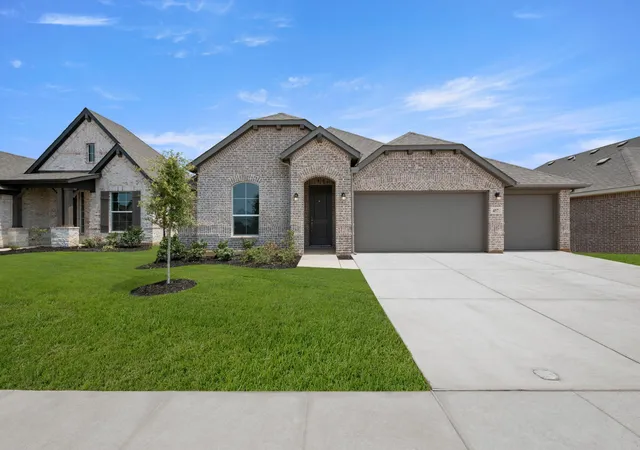 Photo 1 of Sale Pending at 457 Carnero Dr, Granbury, TX 76048 | MLS# 21327410 | Listing updated on 2026-09-14