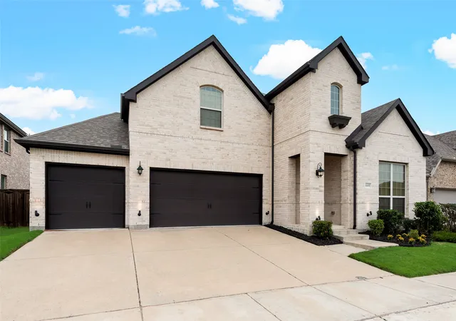 Photo 2 of Single family home for sale at 6608 Palo Alto St, Mc Kinney, TX 75070 | MLS# 21327506 | Listing updated on 2026-09-12