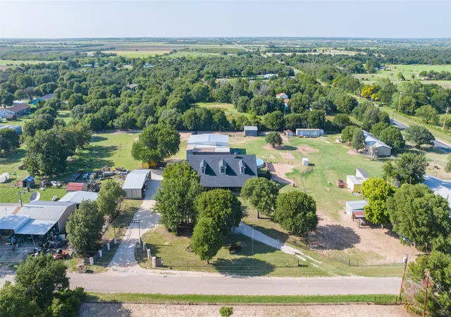 Photo 3 of Single family home for sale at 7922 County Road 229, Clyde, TX 79510 | MLS# 21327556 | Listing updated on 2026-07-31
