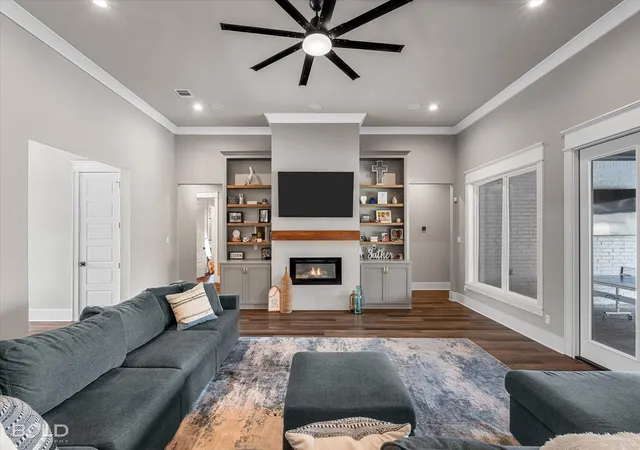 Photo 4 of Single family home for sale at 1233 Big Pine Key Ln, Benton, LA 71006 | MLS# 21324558 | Listing updated on 2026-09-08
