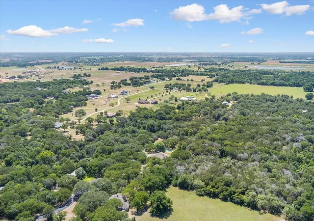 Photo 2 of Single family home for sale at 264 Emily Ln, Waco, TX 76708 | MLS# 21326754 | Listing updated on 2026-09-11