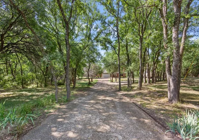 Photo 3 of Single family home for sale at 264 Emily Ln, Waco, TX 76708 | MLS# 21326754 | Listing updated on 2026-09-11