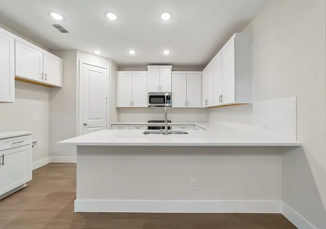 Photo 2 of Townhouse for sale at 3040 Corvara Dr, Prosper, TX 75078 | MLS# 21327627 | Listing updated on 2026-09-13