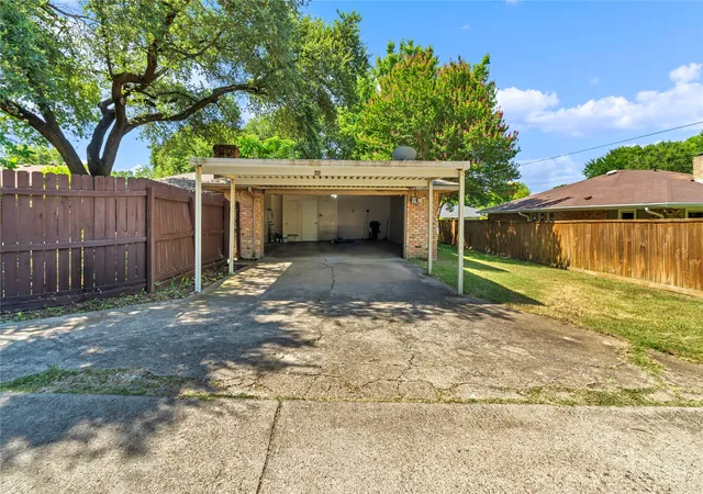 Photo 3 of Sale Pending at 801 Waynelee Dr, Lancaster, TX 75146 | MLS# 21327674 | Listing updated on 2026-09-12