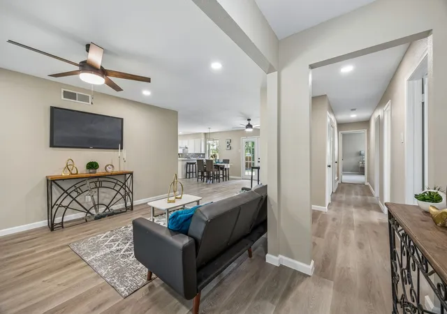 Photo 3 of Single family home for sale at 1725 Bardfield Ave, Garland, TX 75041 | MLS# 21327687 | Listing updated on 2026-09-12