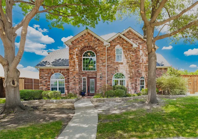 Photo 34 of Single family home for sale at 3915 Compton Dr, Richardson, TX 75082 | MLS# 21325078 | Listing updated on 2026-09-12