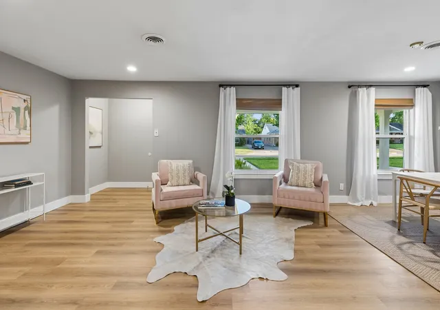 Photo 3 of Single family home for sale at 10647 Chesterton Dr, Dallas, TX 75238 | MLS# 21325680 | Listing updated on 2026-09-13
