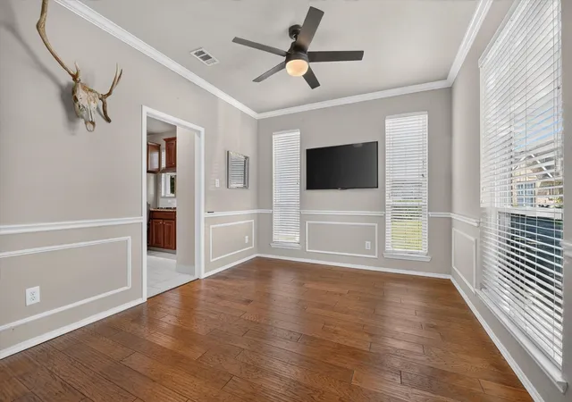 Photo 3 of Single family home for sale at 6217 Apache Dr, The Colony, TX 75056 | MLS# 21327865 | Listing updated on 2026-09-19