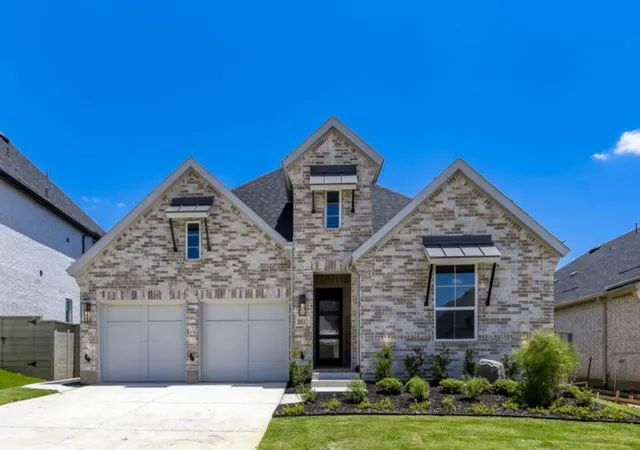 Photo 1 of Sale Pending at 9817 Oak Glade Dr, Denton, TX 76207 | MLS# 21327892 | Listing updated on 2026-09-15