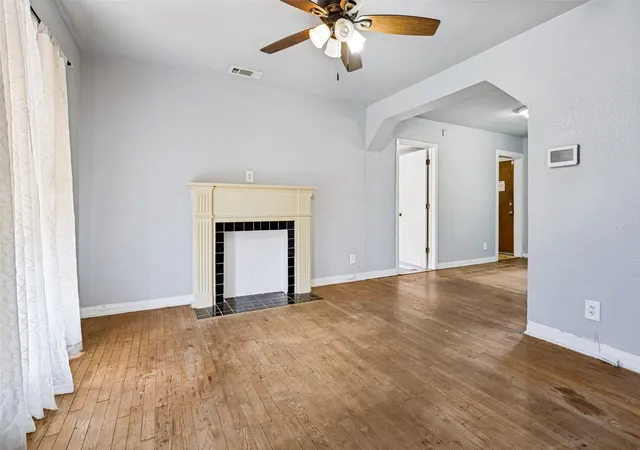 Photo 2 of Single family home for sale at 1343 E Ann Arbor Ave, Dallas, TX 75216 | MLS# 21327287 | Listing updated on 2026-09-08