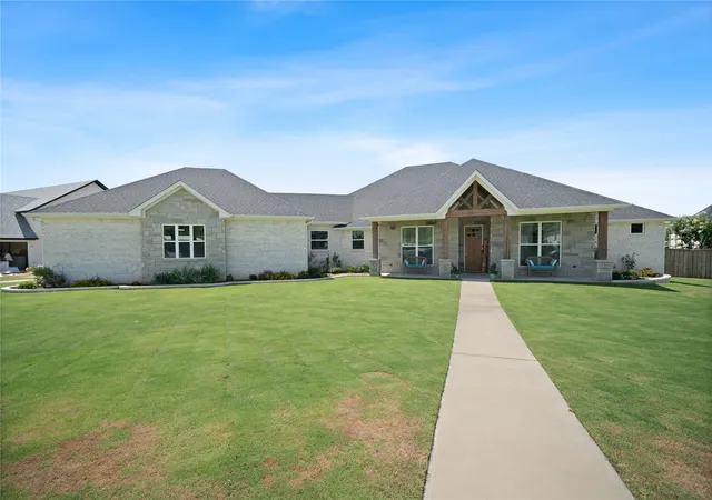 Photo 3 of Sale Pending at 219 White N Gail Ln, Bullard, TX 75757 | MLS# 21324591 | Listing updated on 2026-10-05