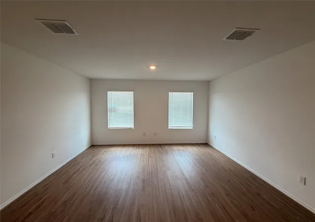Photo 3 of Sale Pending at 465 Whistlestop Wy, Ferris, TX 75125 | MLS# 21328061 | Listing updated on 2026-10-07