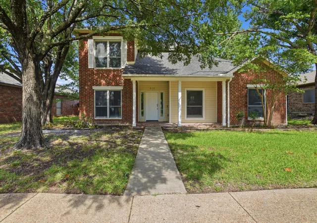 Photo 1 of Single family home for sale at 512 Buttercup Trl, Mesquite, TX 75149 | MLS# 21282266 | Listing updated on 2026-10-01