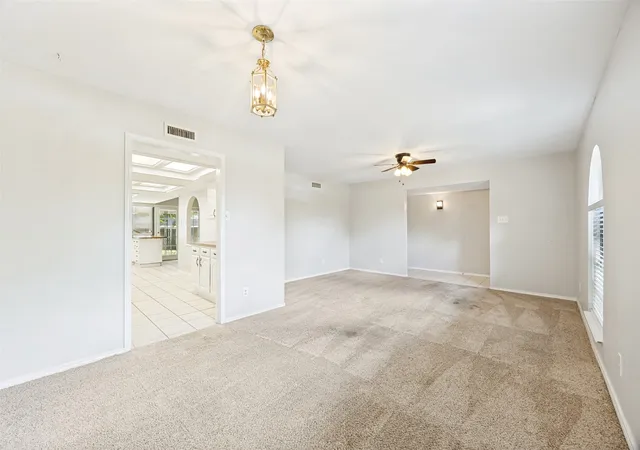 Photo 3 of Sale Pending at 6521 Chinaberry Trl, Plano, TX 75023 | MLS# 21313962 | Listing updated on 2026-09-10