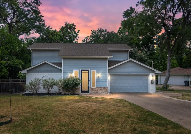 Photo 1 of Single family home for sale at 2107 Elmwood Blvd, Dallas, TX 75224 | MLS# 21308891 | Listing updated on 2026-09-09
